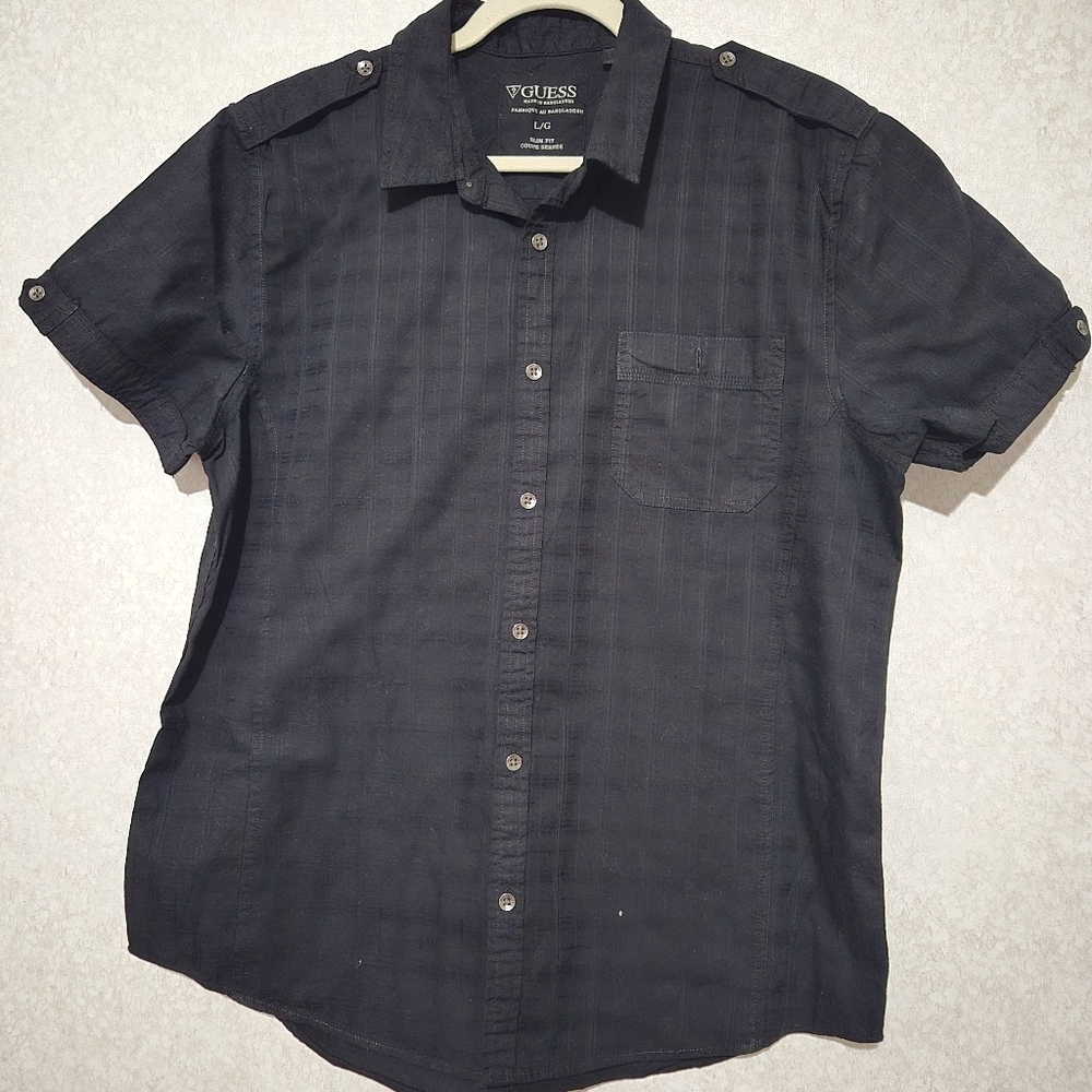 Guess Men's Black Short Sleeve Button-Down Shirt...size:L - Picture 2 of 9